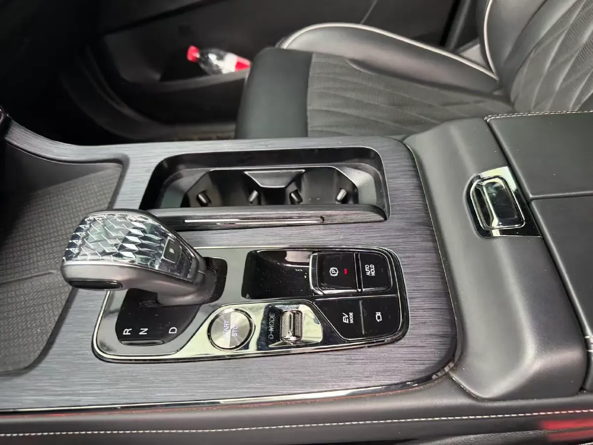 2022 GAC Trumpchi GS8 2.0T 190HP L4 E-CVT Hybrid,autocango,china used car exporter,china ev exporter,chinese used car exporter,chinese used ev exporter