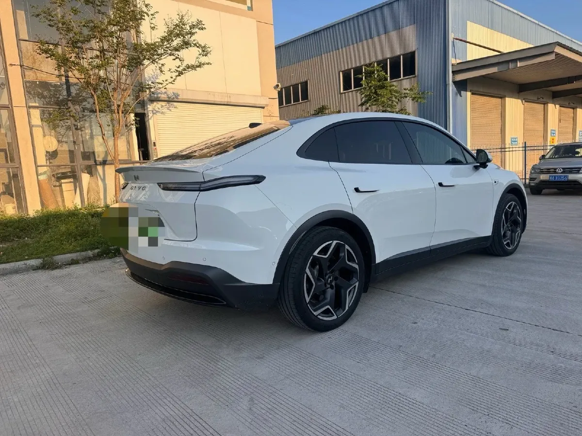 2024 IM L6 BEV 75KWH,autocango,china used car exporter,china ev exporter,chinese used car exporter,chinese used ev exporter