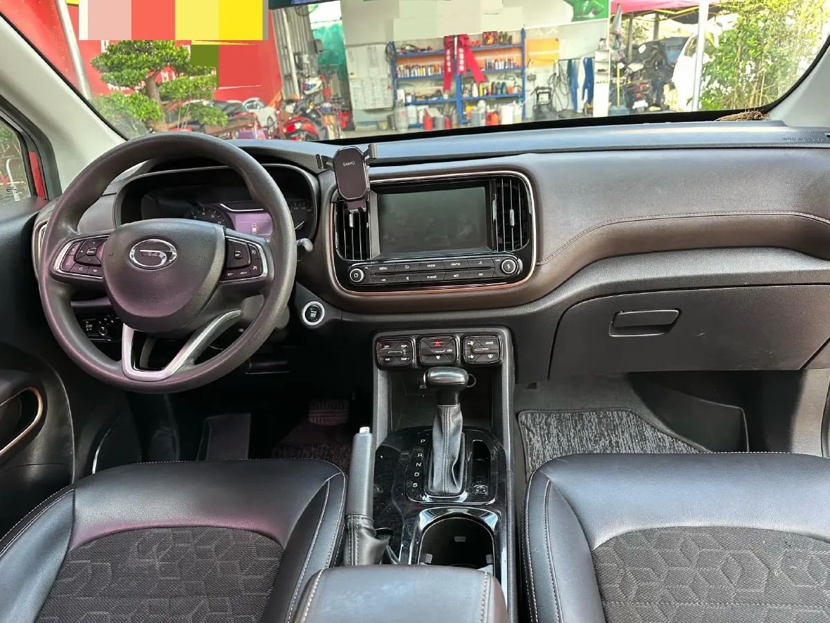 2017 GAC Trumpchi GS3 1.3T 137HP L4 6AT,autocango,china used car exporter,china ev exporter,chinese used car exporter,chinese used ev exporter