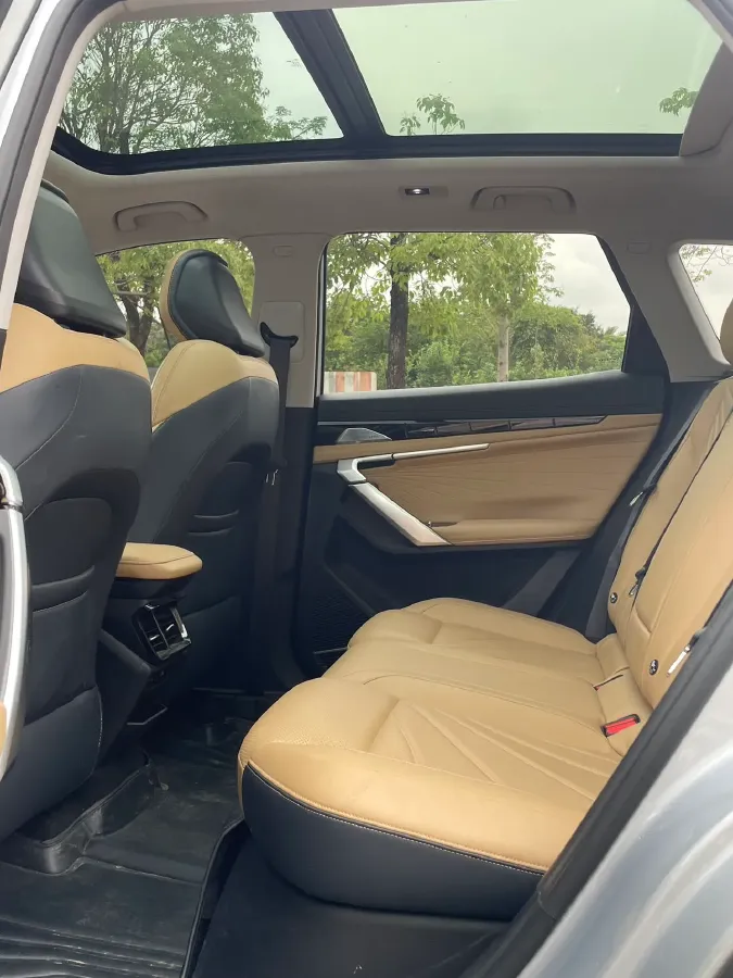 2023 Geely StarRay 1.5T 181HP L4 7DCT,autocango,china used car exporter,china ev exporter,chinese used car exporter,chinese used ev exporter