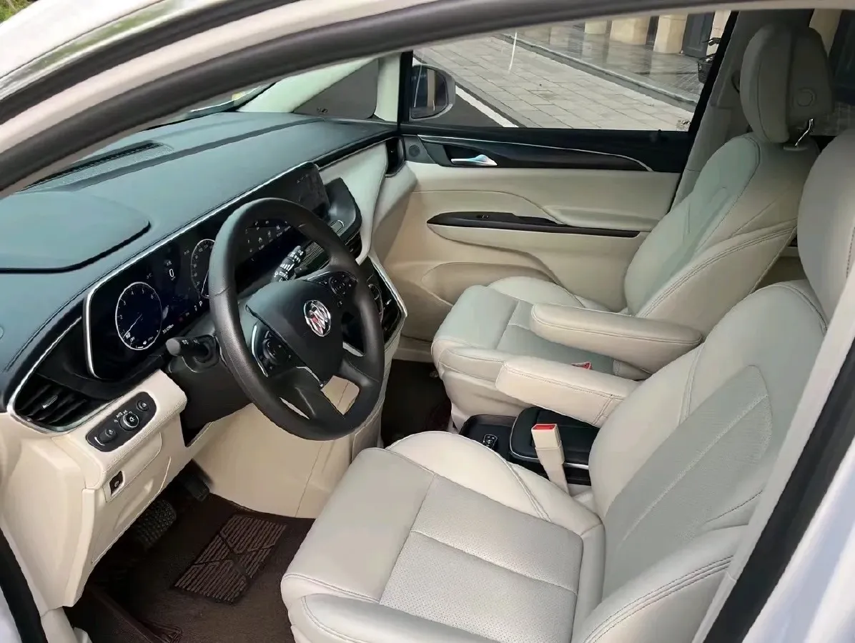 2022 Buick GL8 2.0T 237HP L4 9AT,autocango,china used car exporter,china ev exporter,chinese used car exporter,chinese used ev exporter