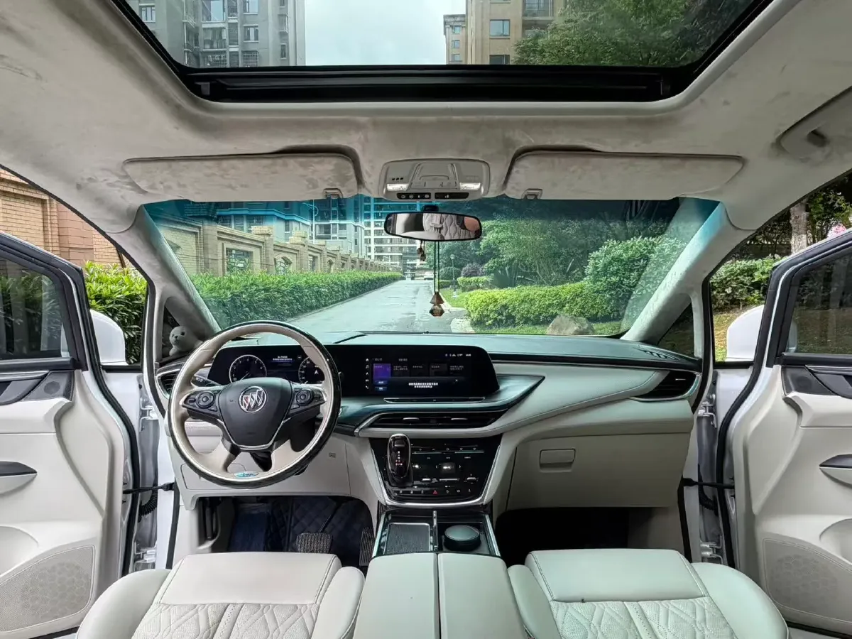 2021 Buick GL8 2.0T 237HP L4 9AT,autocango,china used car exporter,china ev exporter,chinese used car exporter,chinese used ev exporter