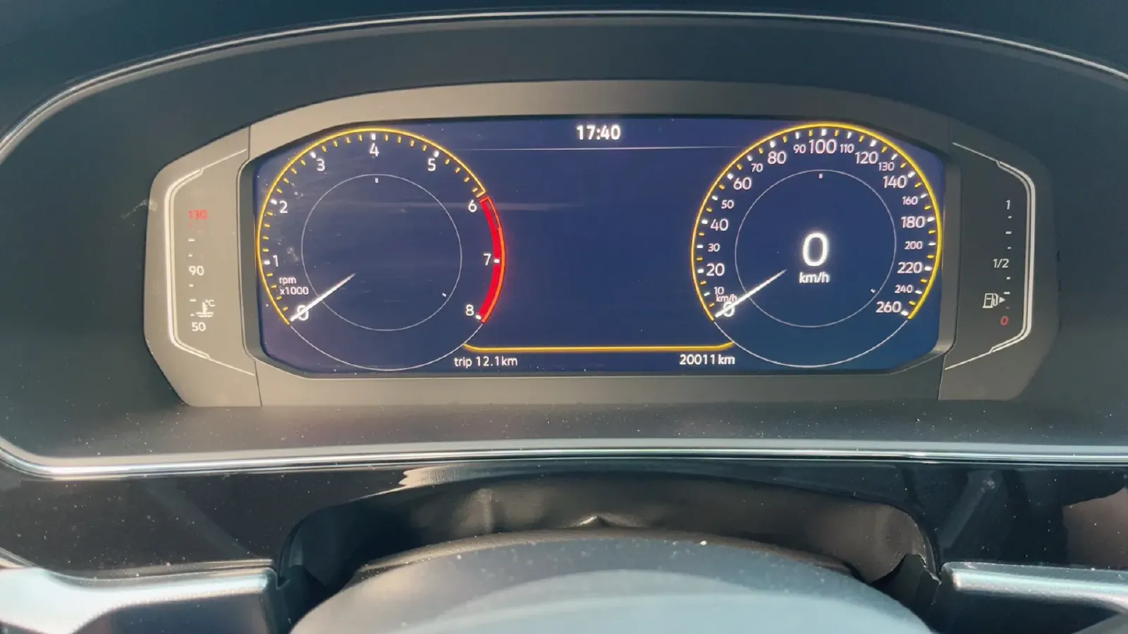 2025 Volkswagen Passat 2.0T 186HP L4 7DCT,autocango,china used car exporter,china ev exporter,chinese used car exporter,chinese used ev exporter