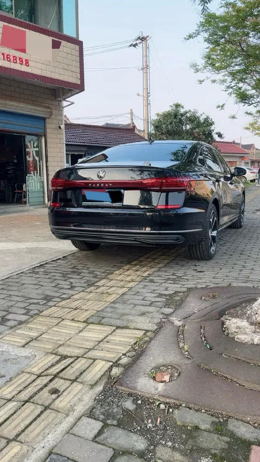2025 Volkswagen Passat 2.0T 186HP L4 7DCT,autocango,china used car exporter,china ev exporter,chinese used car exporter,chinese used ev exporter