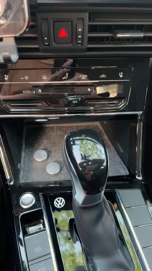 2025 Volkswagen Passat 2.0T 186HP L4 7DCT,autocango,china used car exporter,china ev exporter,chinese used car exporter,chinese used ev exporter