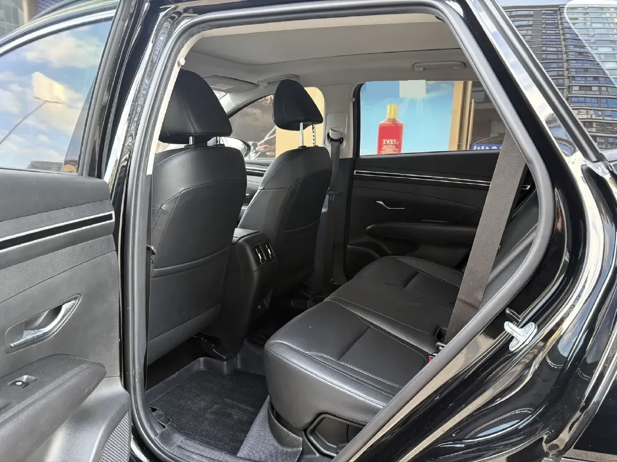 2023 Hyundai Tucson 1.5T 200HP L4 8AT,autocango,china used car exporter,china ev exporter,chinese used car exporter,chinese used ev exporter