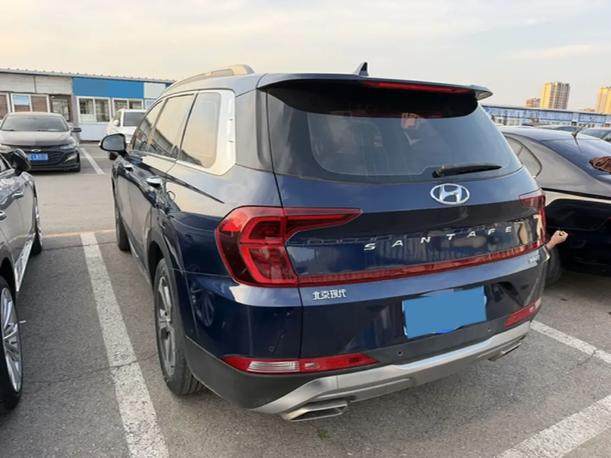 2021 Hyundai Custo 2.0T 236HP L4 8AT,autocango,china used car exporter,china ev exporter,chinese used car exporter,chinese used ev exporter