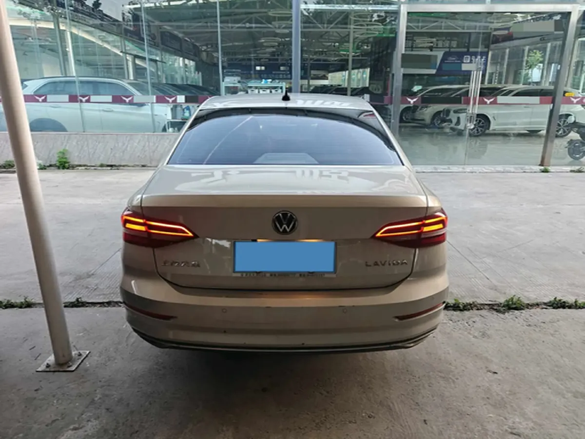 2021 Volkswagen Lavida 1.5L 113HP L4 6AT,autocango,china used car exporter,china ev exporter,chinese used car exporter,chinese used ev exporter