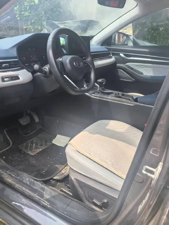 2022 Geely Emgrand 1.5L 114HP L4 CVT,autocango,china used car exporter,china ev exporter,chinese used car exporter,chinese used ev exporter