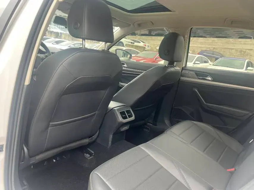 2018 Volkswagen Lavida 1.2T 116HP L4 7DCT,autocango,china used car exporter,china ev exporter,chinese used car exporter,chinese used ev exporter