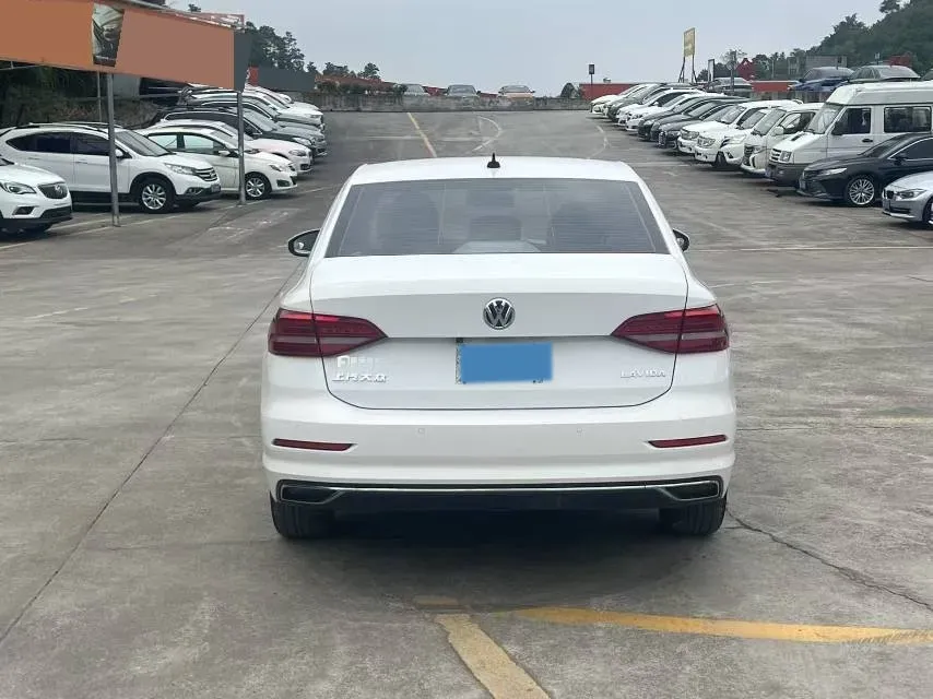 2018 Volkswagen Lavida 1.2T 116HP L4 7DCT,autocango,china used car exporter,china ev exporter,chinese used car exporter,chinese used ev exporter