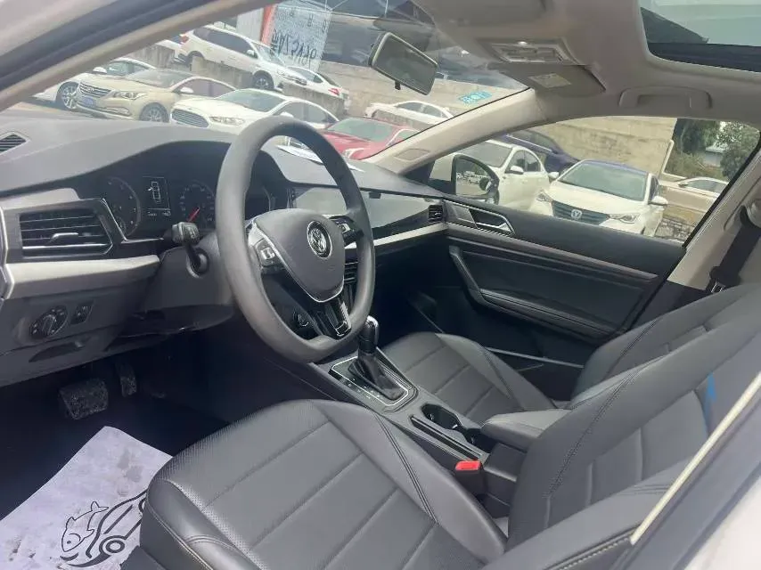 2018 Volkswagen Lavida 1.2T 116HP L4 7DCT,autocango,china used car exporter,china ev exporter,chinese used car exporter,chinese used ev exporter