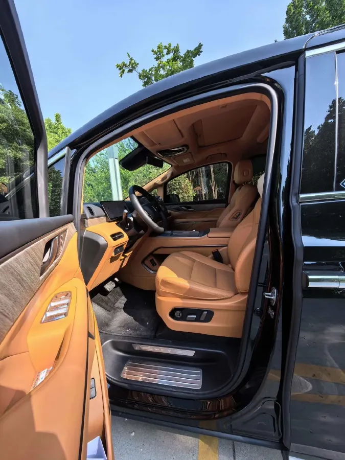 2025 WEY HighMountain 1.5T 170HP L4 4DHT PHEV,autocango,china used car exporter,china ev exporter,chinese used car exporter,chinese used ev exporter