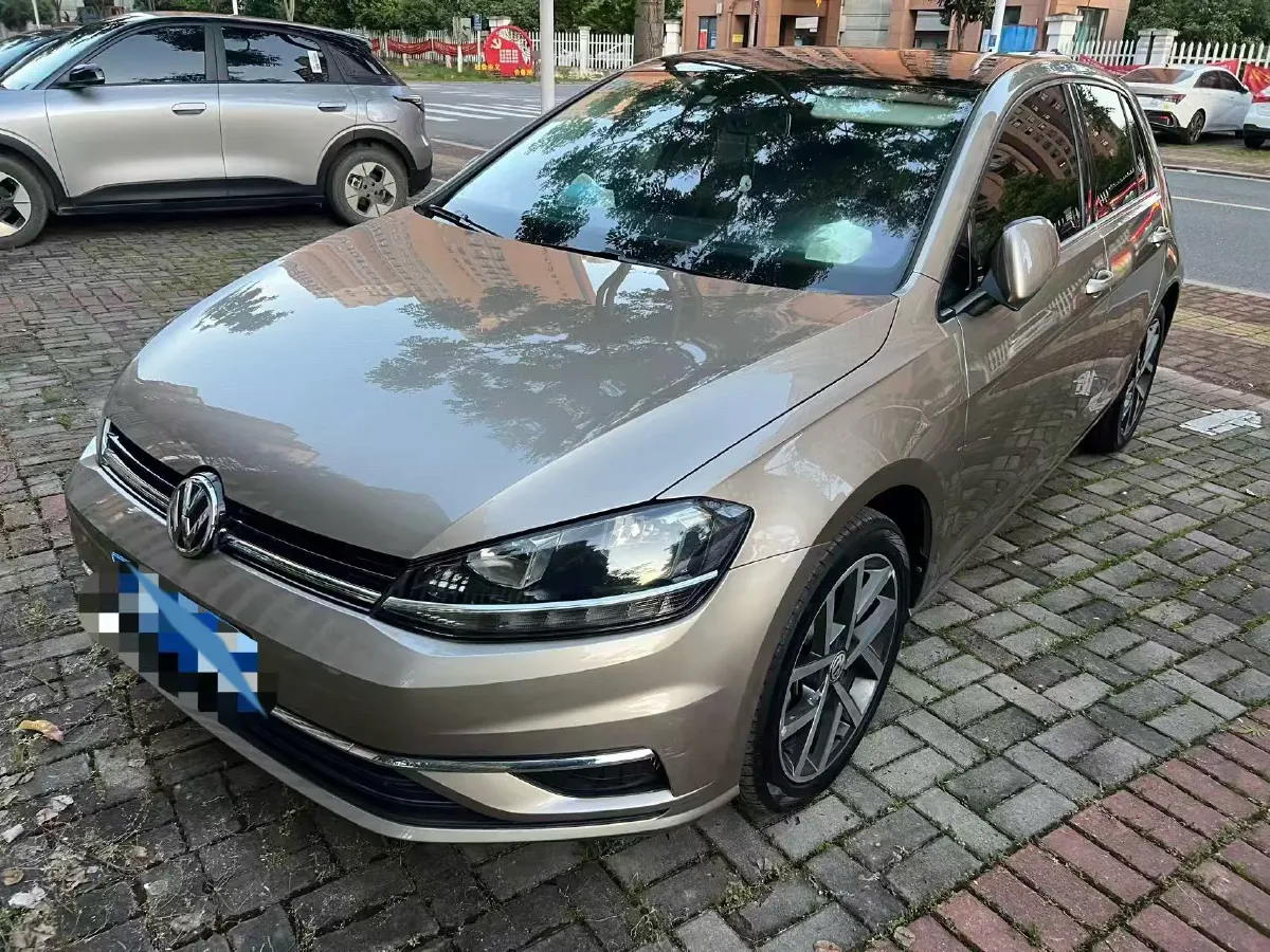2020 Volkswagen Golf 1.4T 150HP L4 7DCT,autocango,china used car exporter,china ev exporter,chinese used car exporter,chinese used ev exporter