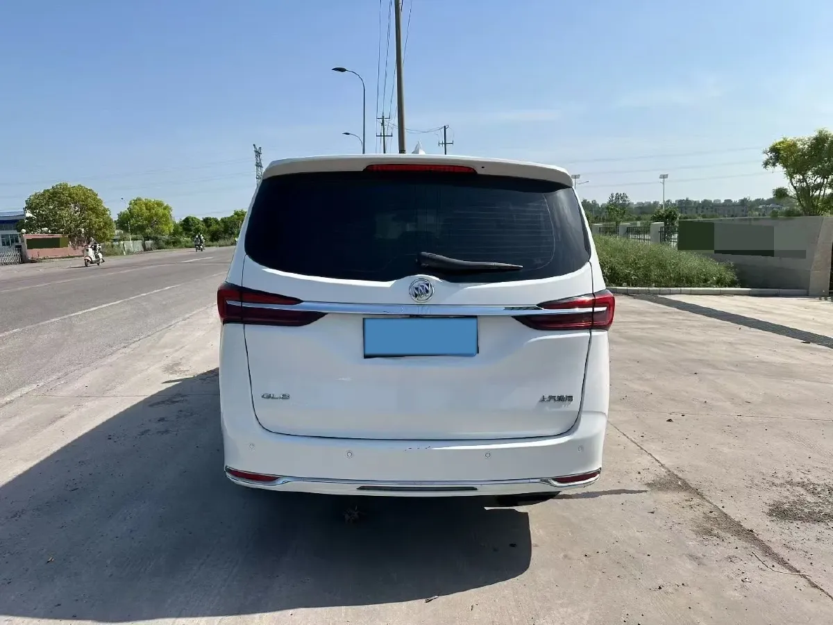 2023 Buick GL8 2.0T 237HP L4 9AT,autocango,china used car exporter,china ev exporter,chinese used car exporter,chinese used ev exporter