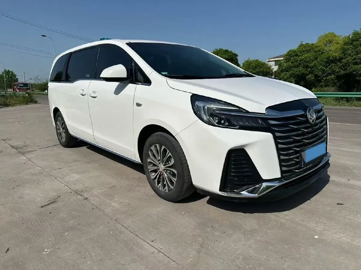 2023 Buick GL8 2.0T 237HP L4 9AT,autocango,china used car exporter,china ev exporter,chinese used car exporter,chinese used ev exporter