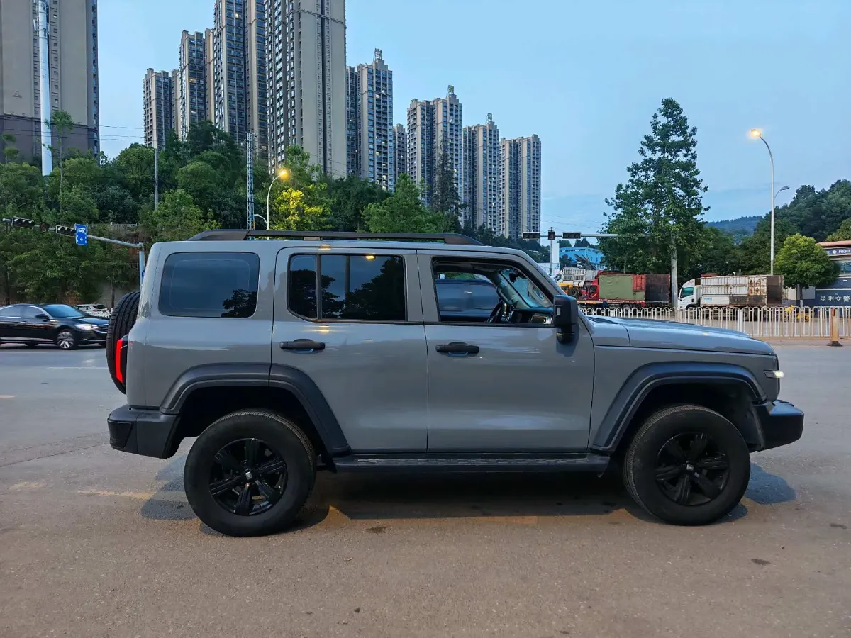 2023 Tank 300 2.0T 227HP L4 8AT,autocango,china used car exporter,china ev exporter,chinese used car exporter,chinese used ev exporter