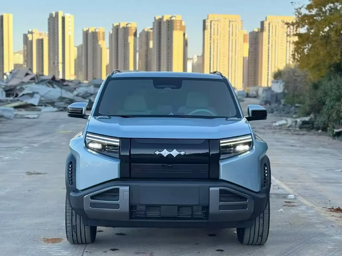 2025 FangChengBao Tai 3 BEV,autocango,china used car exporter,china ev exporter,chinese used car exporter,chinese used ev exporter