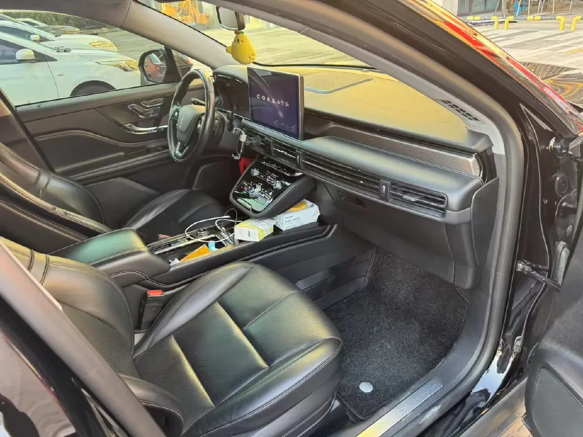 2022 Lincoln Corsair 2.0T 245HP L4 8AT,autocango,china used car exporter,china ev exporter,chinese used car exporter,chinese used ev exporter