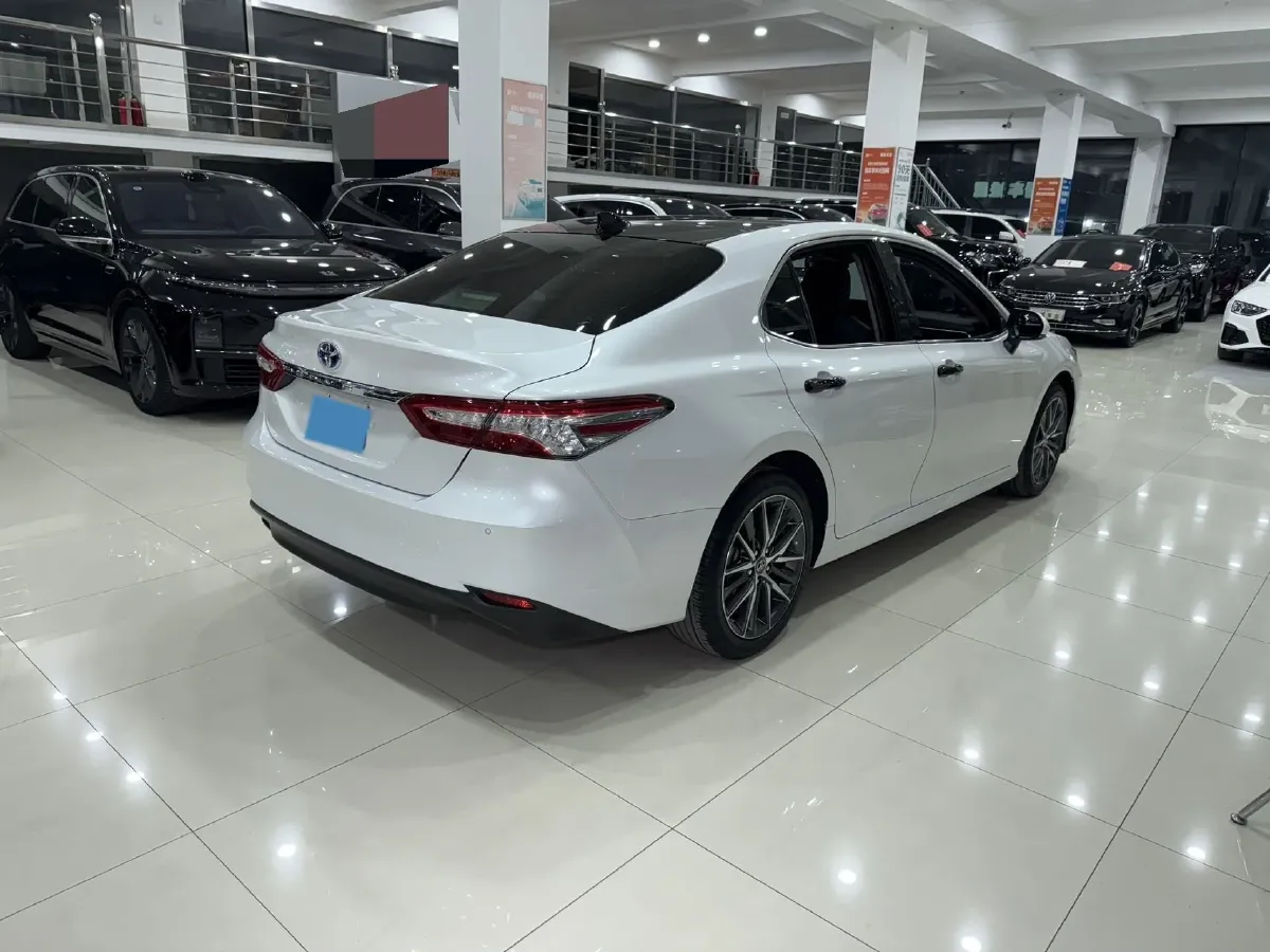 2023 Toyota Camry 2.5L 178HP L4 E-CVT Hybrid,autocango,china used car exporter,china ev exporter,chinese used car exporter,chinese used ev exporter