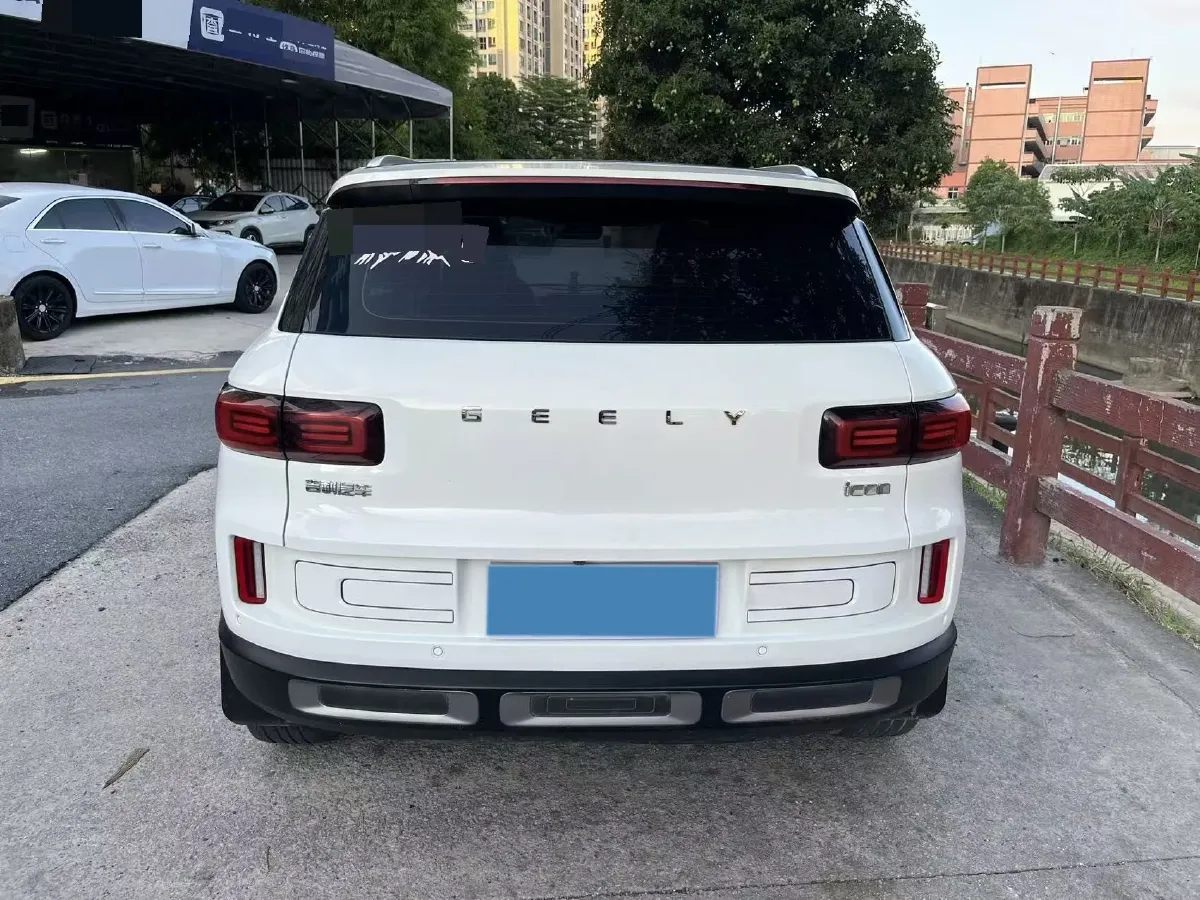 2020 Geely ICON 1.5T 177HP L3 7DCT,autocango,china used car exporter,china ev exporter,chinese used car exporter,chinese used ev exporter