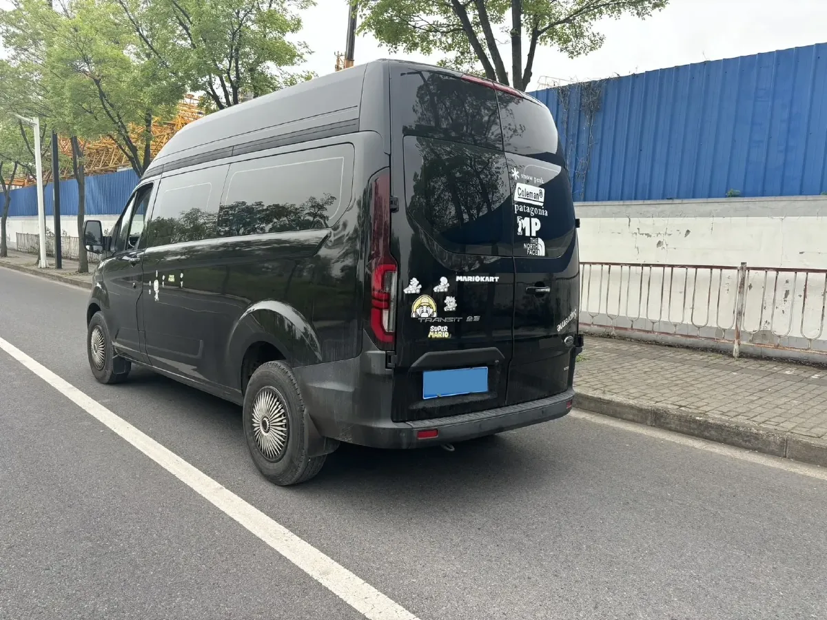 2023 Ford Equator 2.0T 224HP L4 6DCT,autocango,china used car exporter,china ev exporter,chinese used car exporter,chinese used ev exporter