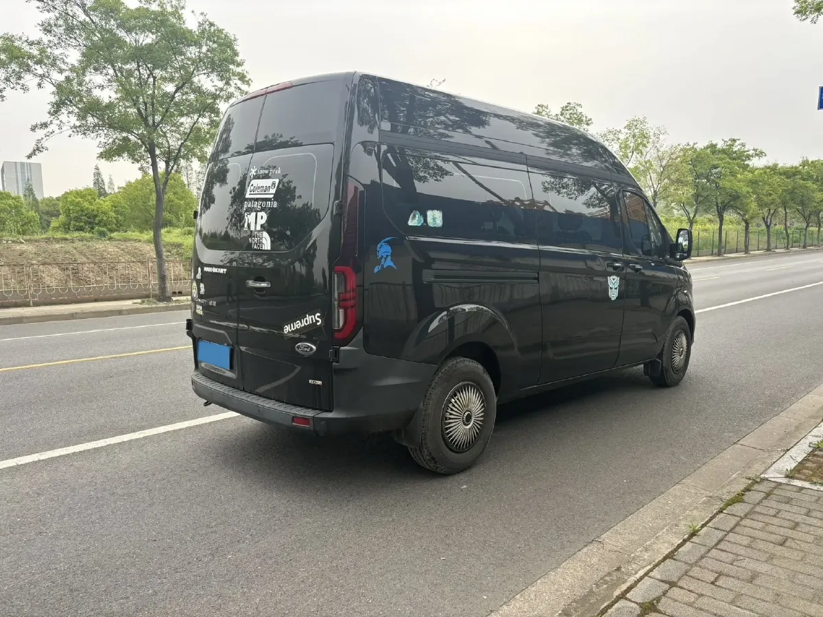 2023 Ford Equator 2.0T 224HP L4 6DCT,autocango,china used car exporter,china ev exporter,chinese used car exporter,chinese used ev exporter