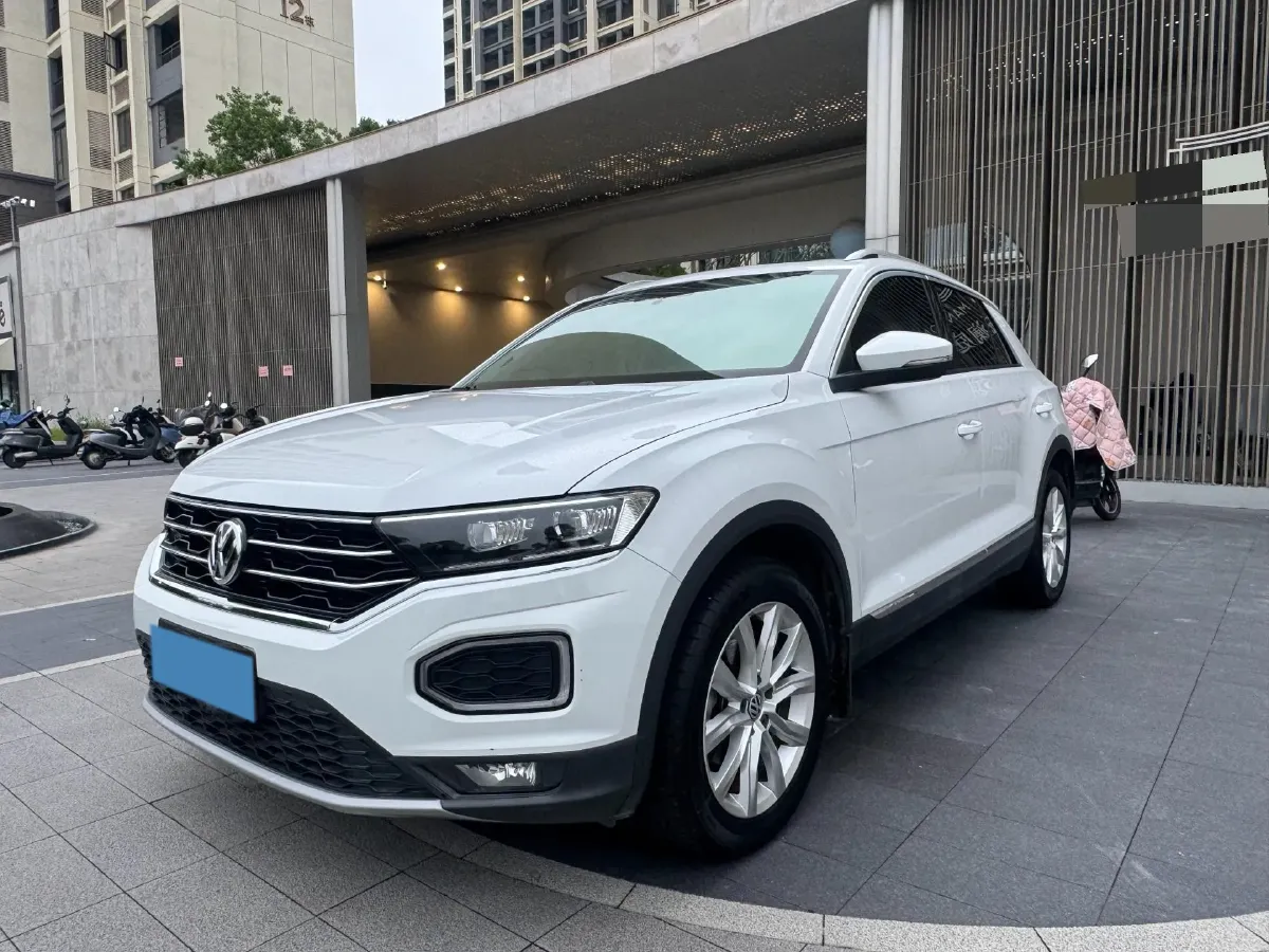 2019 Volkswagen T-Roc 1.4T 150HP L4 7DCT,autocango,china used car exporter,china ev exporter,chinese used car exporter,chinese used ev exporter