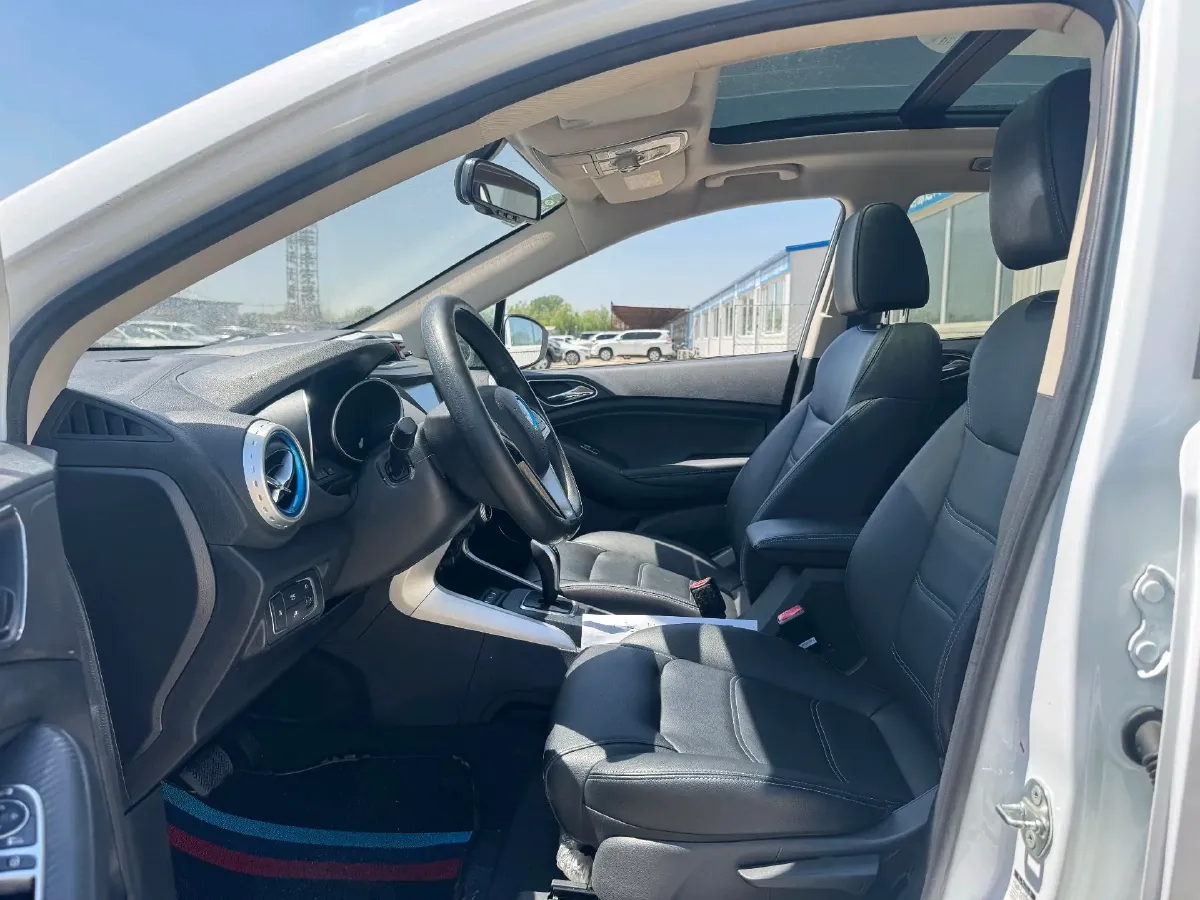 2018 BYD Yuan BEV 42KWH,autocango,china used car exporter,china ev exporter,chinese used car exporter,chinese used ev exporter