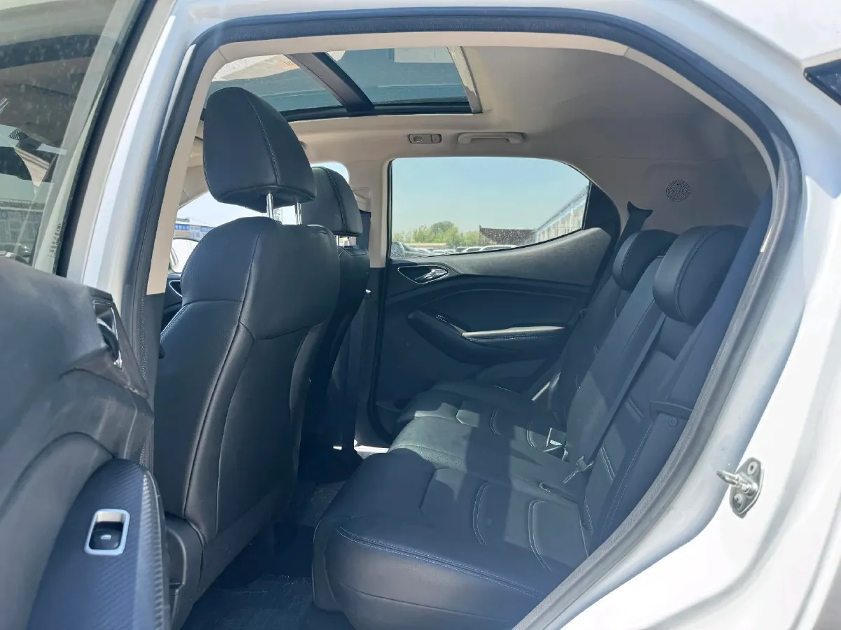 2018 BYD Yuan BEV 42KWH,autocango,china used car exporter,china ev exporter,chinese used car exporter,chinese used ev exporter