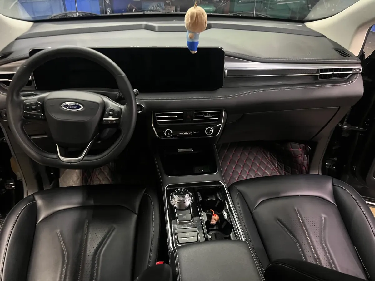 2021 Ford Edge 2.0T 245HP L4 8AT,autocango,china used car exporter,china ev exporter,chinese used car exporter,chinese used ev exporter