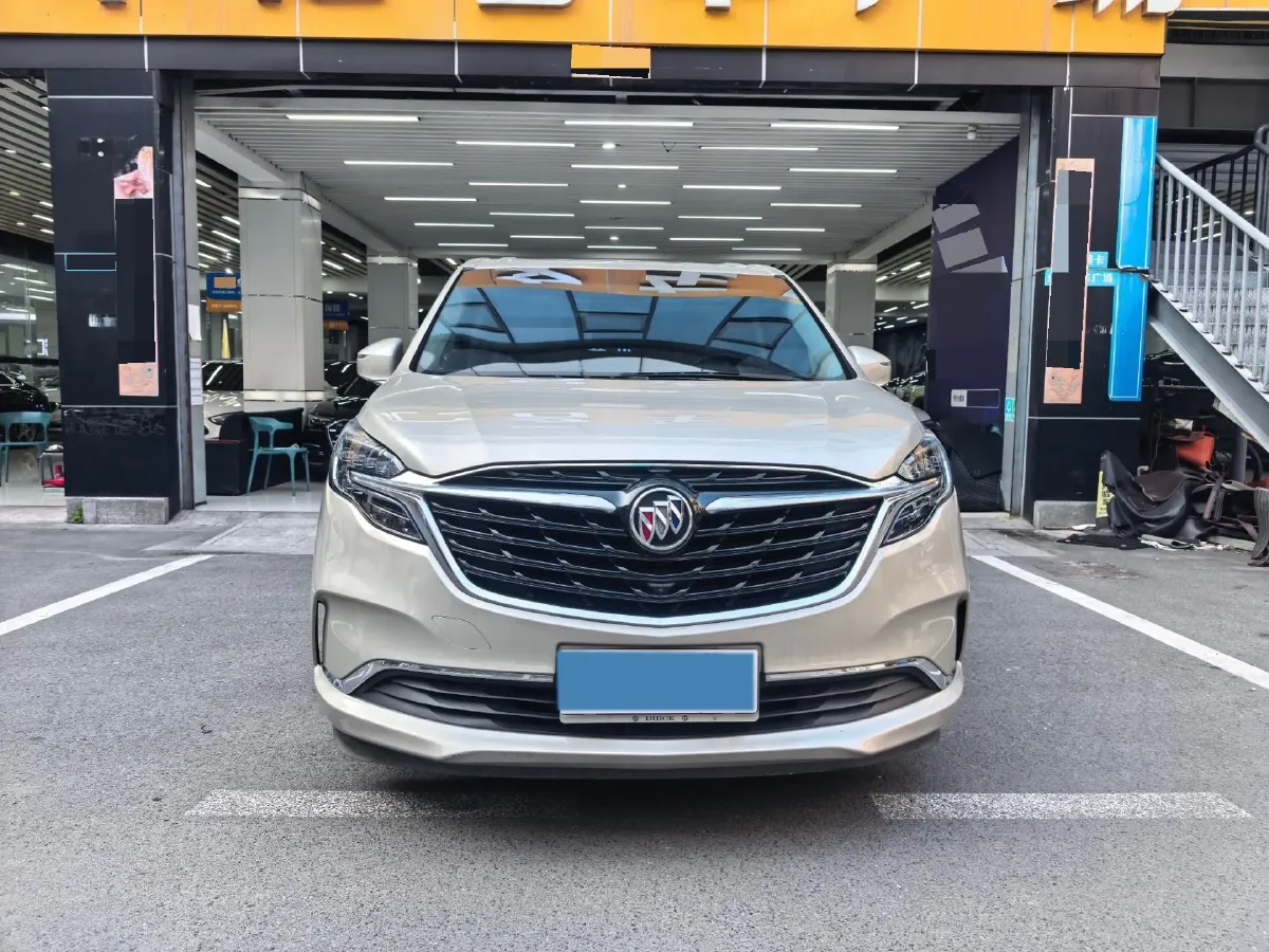 2022 Buick GL8 2.0T 237HP L4 9AT,autocango,china used car exporter,china ev exporter,chinese used car exporter,chinese used ev exporter