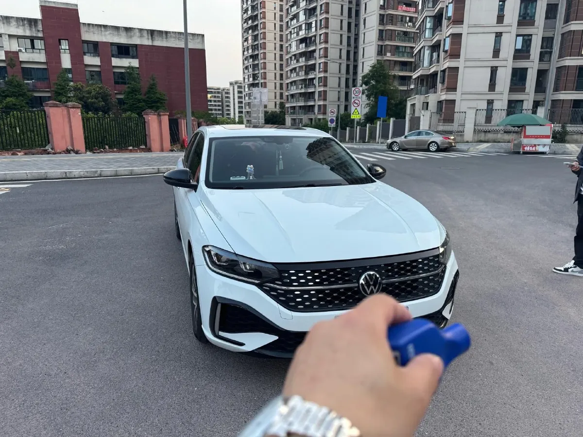 2023 Volkswagen Lavida 1.4T 150HP L4 7DCT,autocango,china used car exporter,china ev exporter,chinese used car exporter,chinese used ev exporter