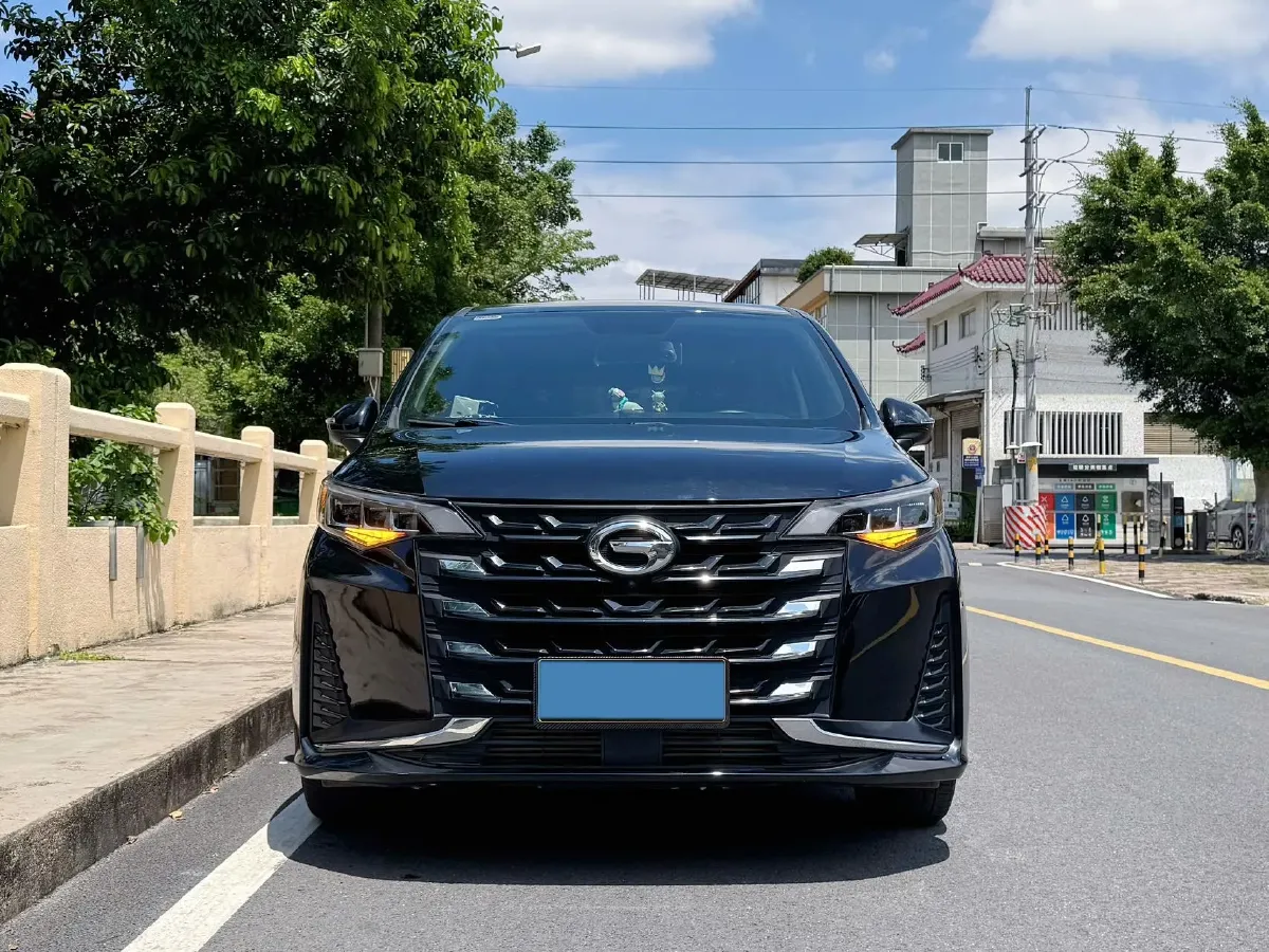 2021 GAC Trumpchi M6 1.5T 169HP L4 7DCT,autocango,china used car exporter,china ev exporter,chinese used car exporter,chinese used ev exporter
