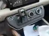 2022 Land Rover Defender 2.0T 300HP L4 8AT