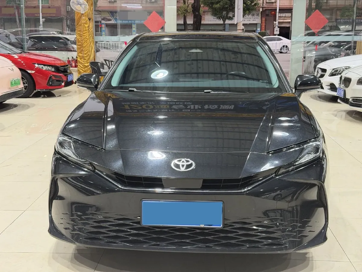 2024 Toyota Camry 2.0L 152HP L4 E-CVT Hybrid,autocango,china used car exporter,china ev exporter,chinese used car exporter,chinese used ev exporter