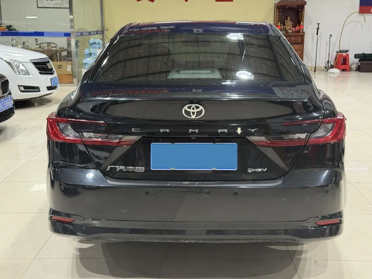 2024 Toyota Camry 2.0L 152HP L4 E-CVT Hybrid,autocango,china used car exporter,china ev exporter,chinese used car exporter,chinese used ev exporter