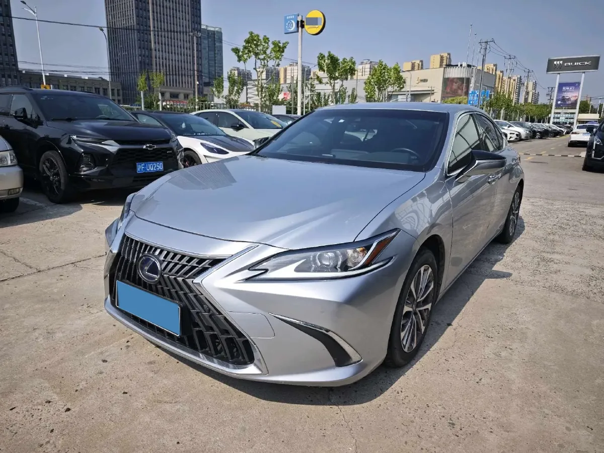 2021 Lexus ES 2.5L 178HP L4 E-CVT Hybrid,autocango,china used car exporter,china ev exporter,chinese used car exporter,chinese used ev exporter