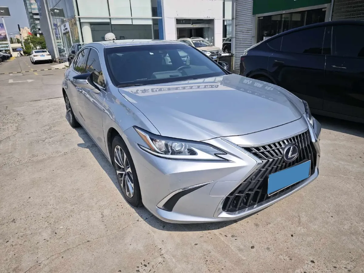 2021 Lexus ES 2.5L 178HP L4 E-CVT Hybrid,autocango,china used car exporter,china ev exporter,chinese used car exporter,chinese used ev exporter