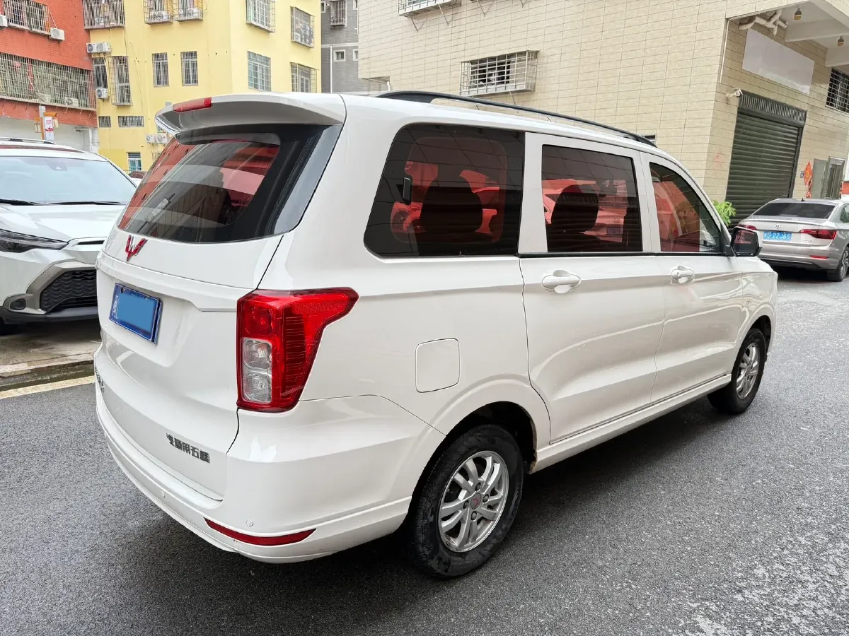 2019 WuLing HongGuang 1.5L 99HP L4 6MT,autocango,china used car exporter,china ev exporter,chinese used car exporter,chinese used ev exporter