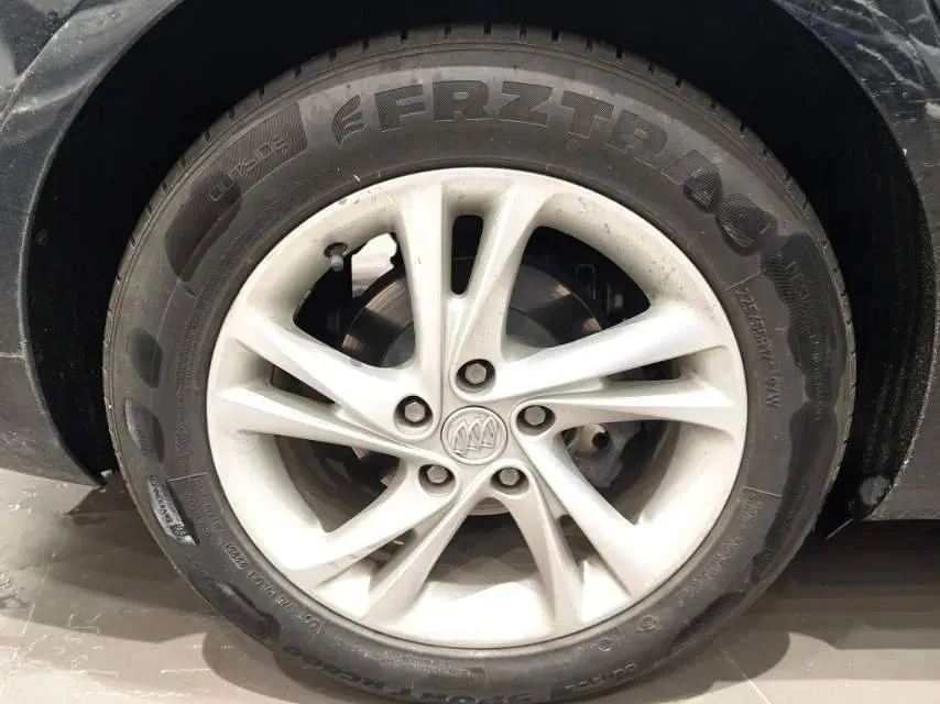 2021 Buick Regal 1.5T 169HP L4 9AT,autocango,china used car exporter,china ev exporter,chinese used car exporter,chinese used ev exporter