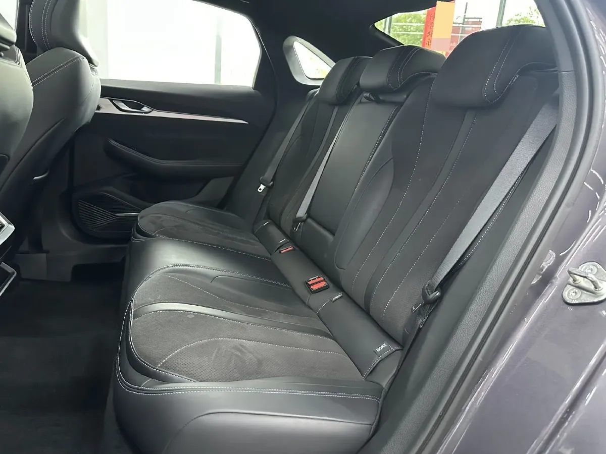 2025 Geely Preface 2.0T 238HP L4 8AT,autocango,china used car exporter,china ev exporter,chinese used car exporter,chinese used ev exporter