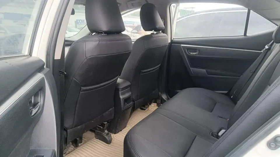 2017 Toyota Corolla 1.2T 116HP L4 6MT,autocango,china used car exporter,china ev exporter,chinese used car exporter,chinese used ev exporter
