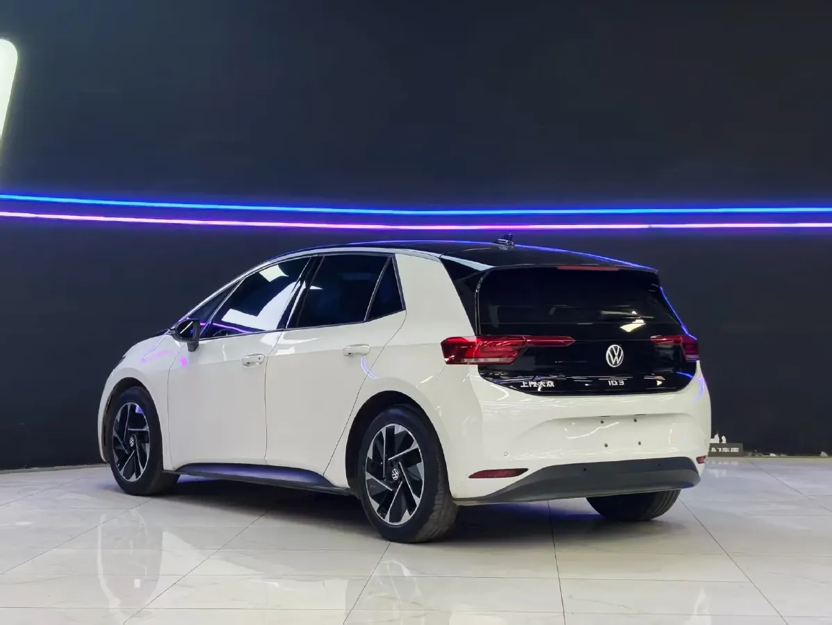 2024 Volkswagen ID.3 BEV 52.8KWH,autocango,china used car exporter,china ev exporter,chinese used car exporter,chinese used ev exporter