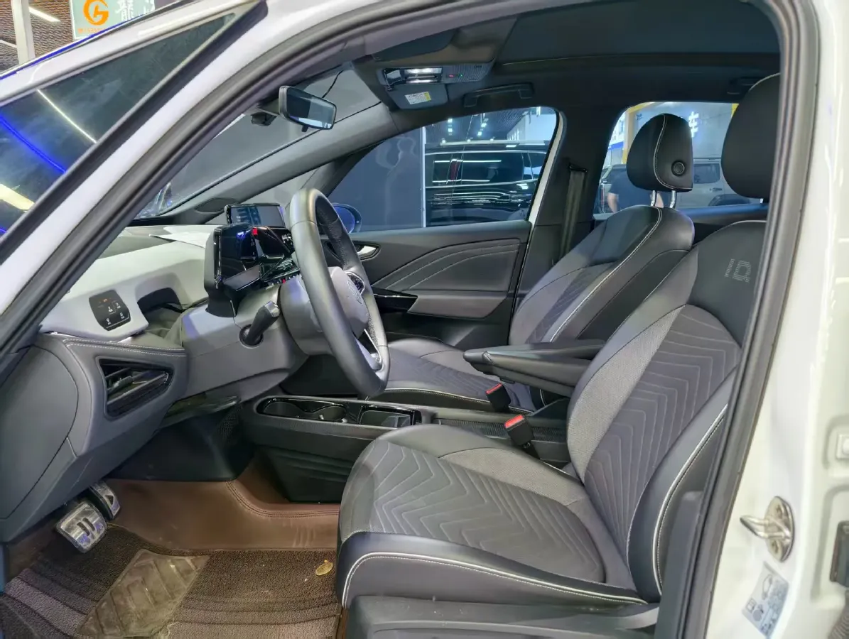 2024 Volkswagen ID.3 BEV 52.8KWH,autocango,china used car exporter,china ev exporter,chinese used car exporter,chinese used ev exporter
