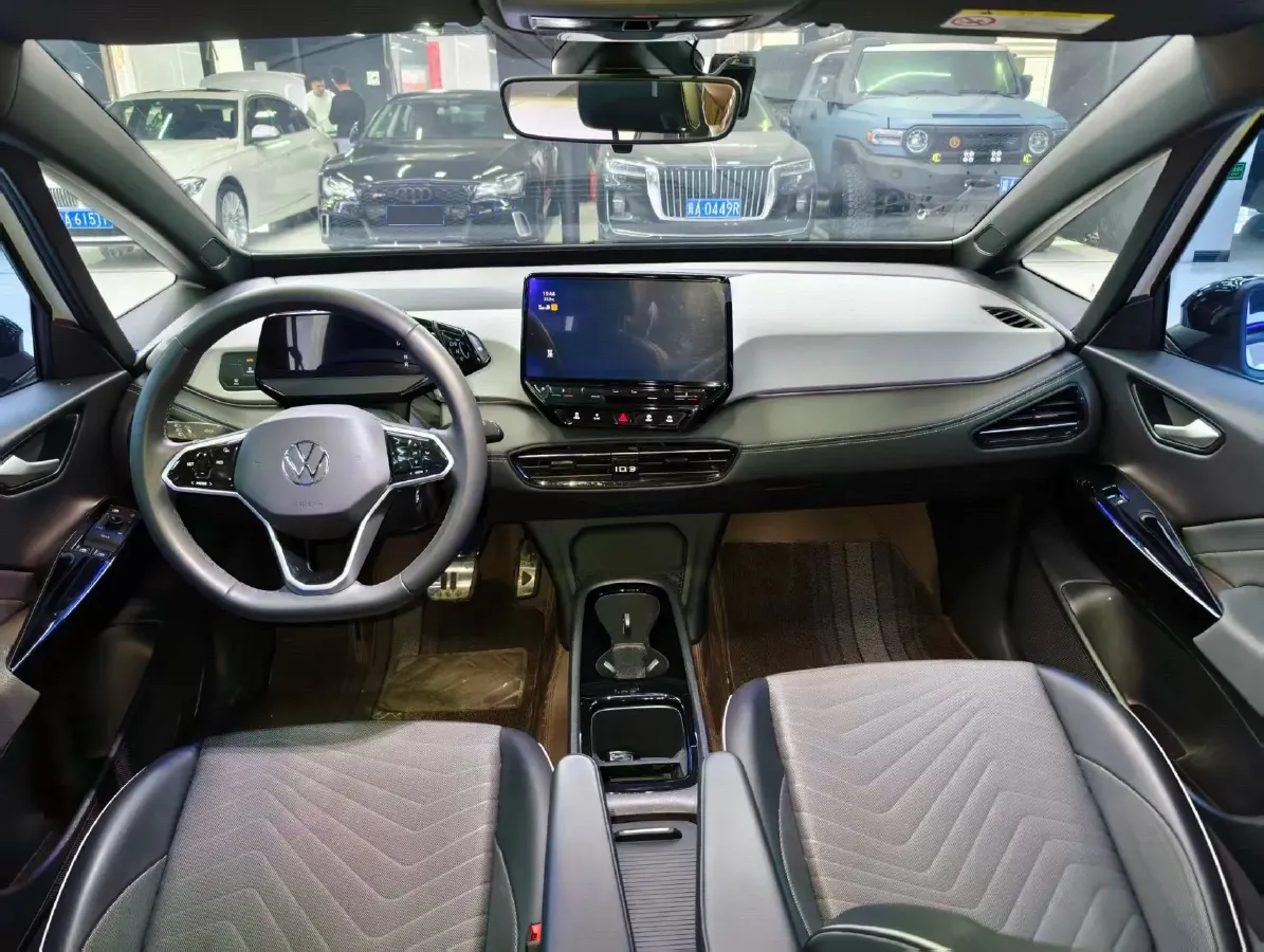 2024 Volkswagen ID.3 BEV 52.8KWH,autocango,china used car exporter,china ev exporter,chinese used car exporter,chinese used ev exporter