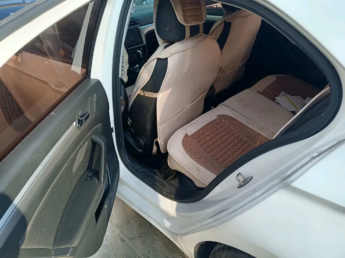 2018 Volkswagen Lamando 1.4T 131HP L4 7DCT,autocango,china used car exporter,china ev exporter,chinese used car exporter,chinese used ev exporter