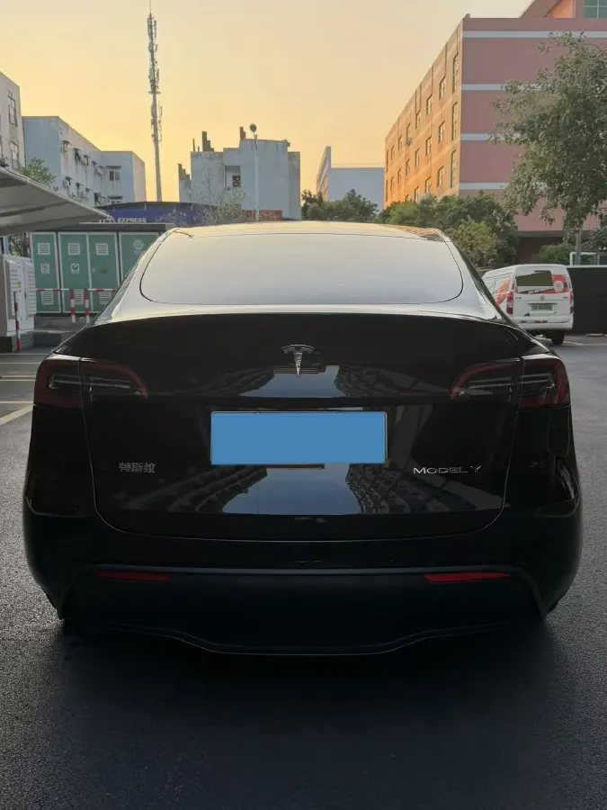 2022 Tesla Model Y BEV 60KWH,autocango,china used car exporter,china ev exporter,chinese used car exporter,chinese used ev exporter