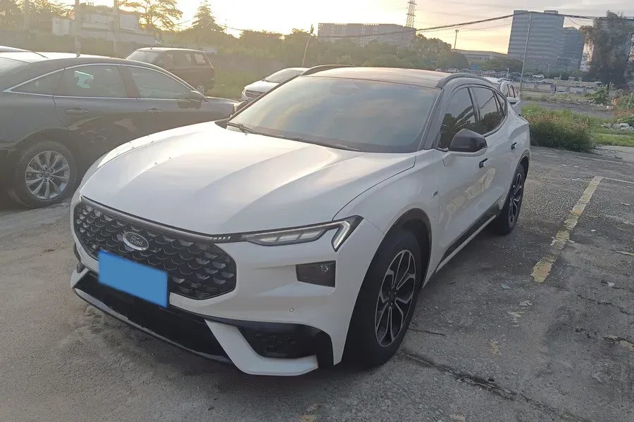 2022 Ford EVOS 2.0T 238HP L4 8AT,autocango,china used car exporter,china ev exporter,chinese used car exporter,chinese used ev exporter