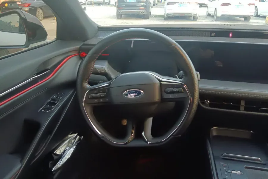 2022 Ford EVOS 2.0T 238HP L4 8AT,autocango,china used car exporter,china ev exporter,chinese used car exporter,chinese used ev exporter